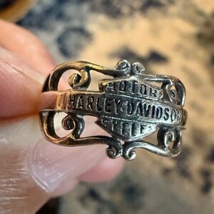 Harley-Davidson 925 Silver Scroll Shield Ring
